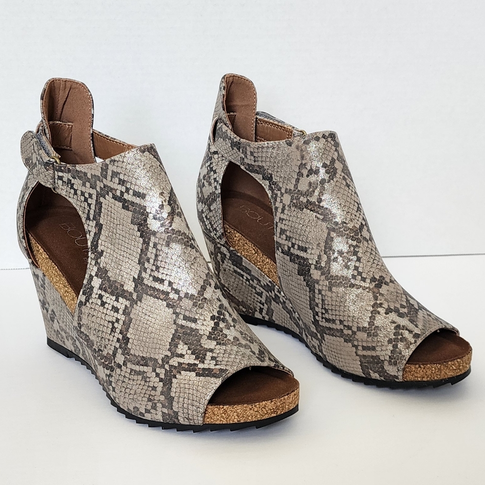 Corkys Brushed Snakeskin Metallic Wedge Sandals NEW